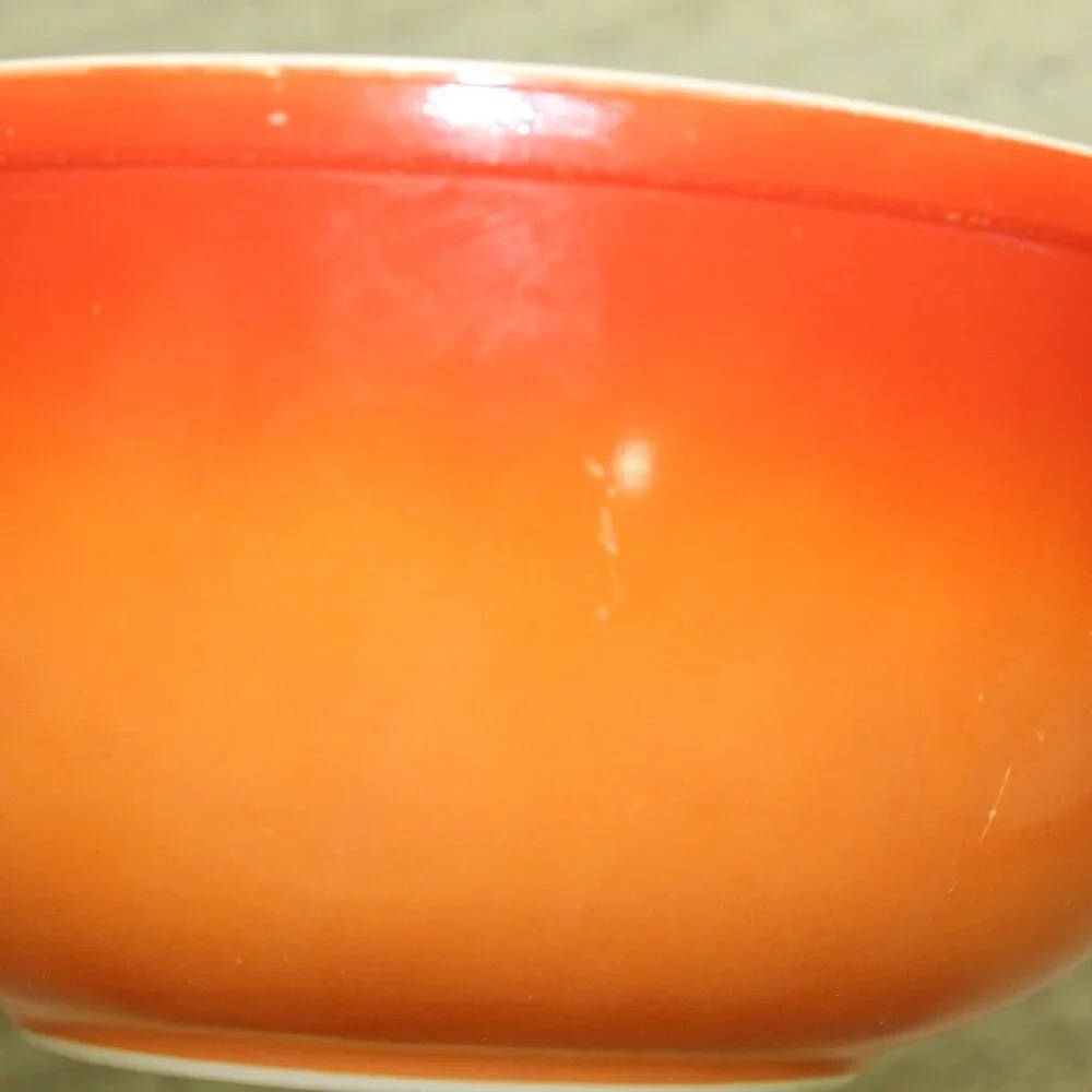 Vintage 70s Pyrex Flameglo Red/Orange Ombre Mixing Bowl #404 4 QT